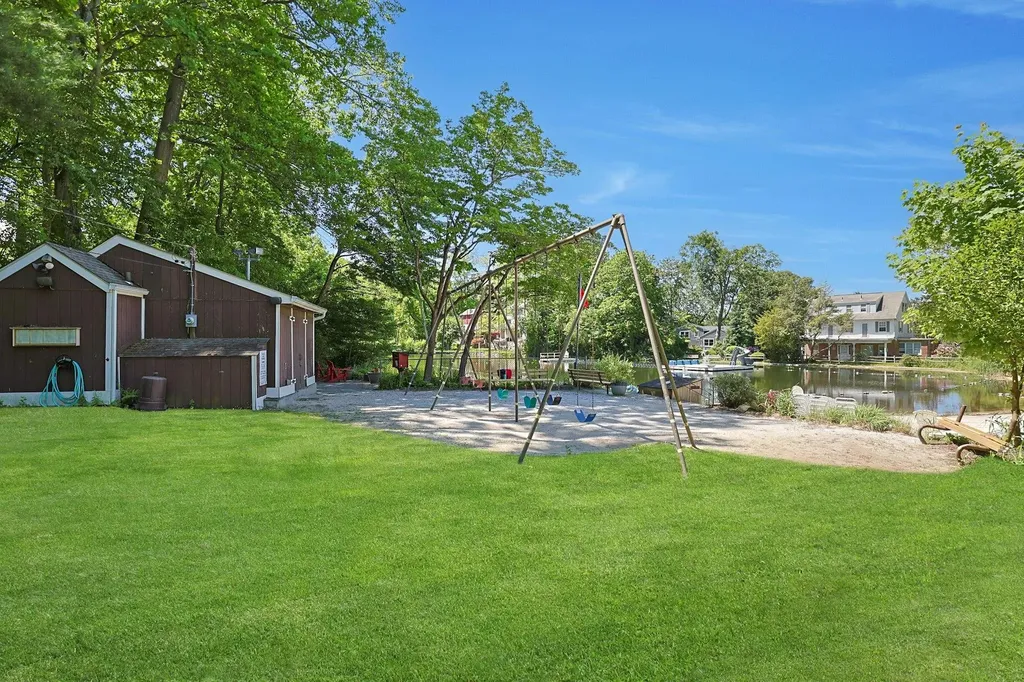 7 Southminster Drive White Plains NY 10604