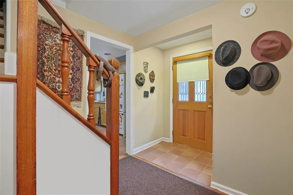7 Southminster Drive White Plains NY 10604