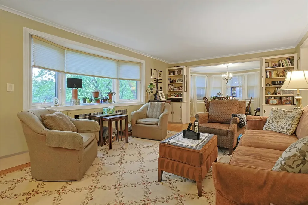 7 Southminster Drive White Plains NY 10604