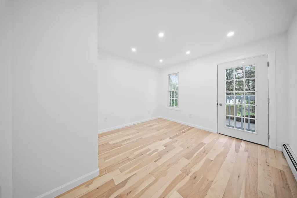 3763 Barnes Avenue Bronx NY 10467