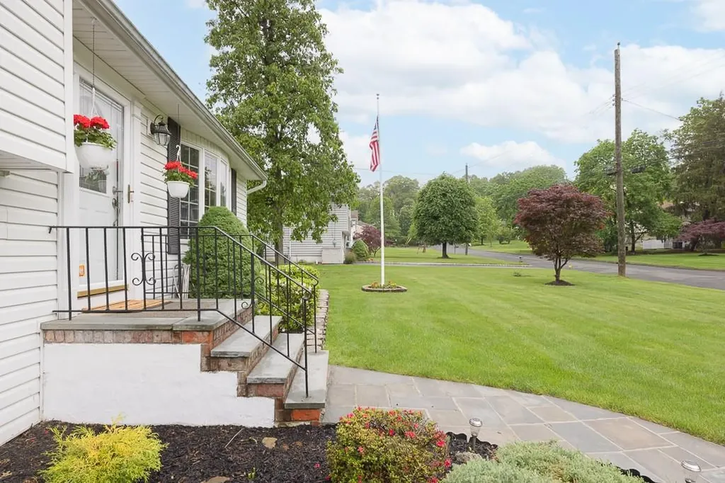 28 Champ Avenue Pearl River NY 10965