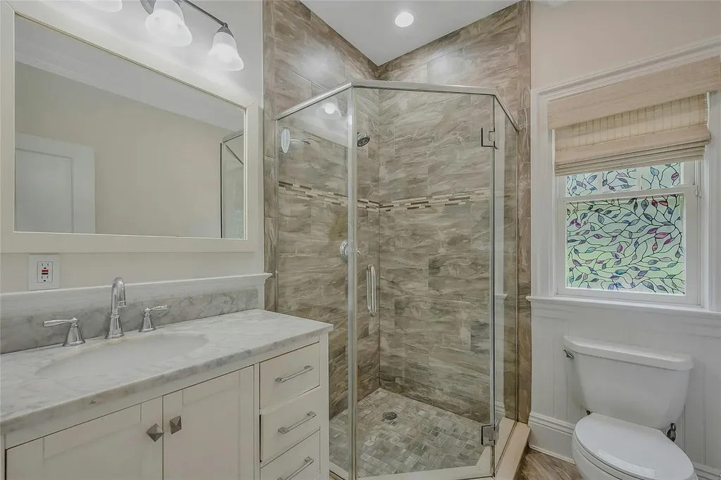4 Wilton Road Cold Spring Harbor NY 11724