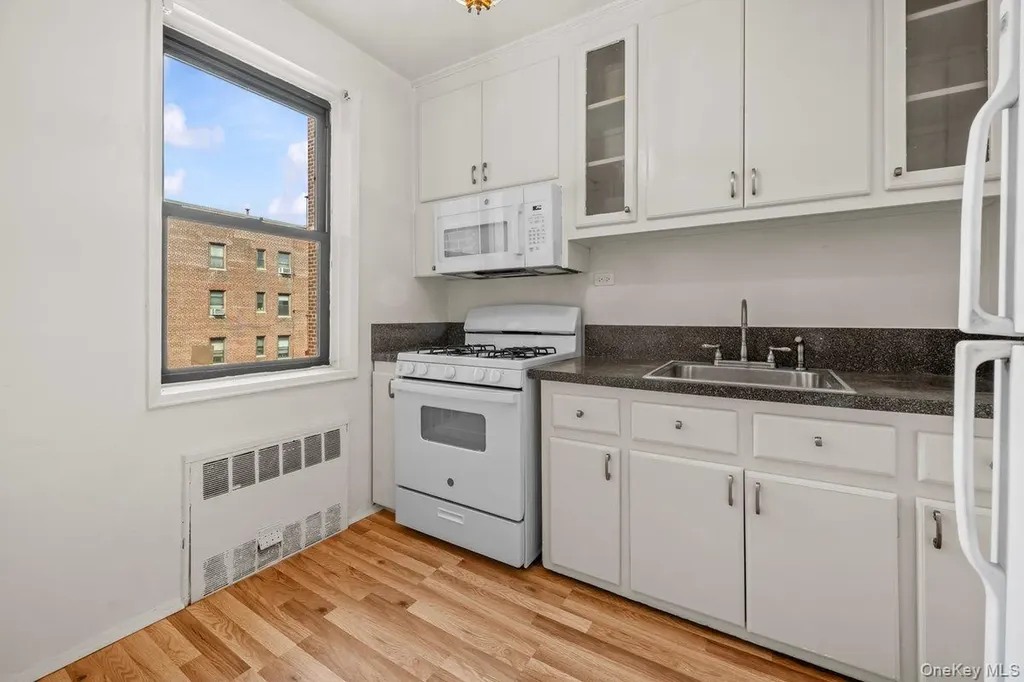 3601 Johnson Avenue Bronx NY 10463