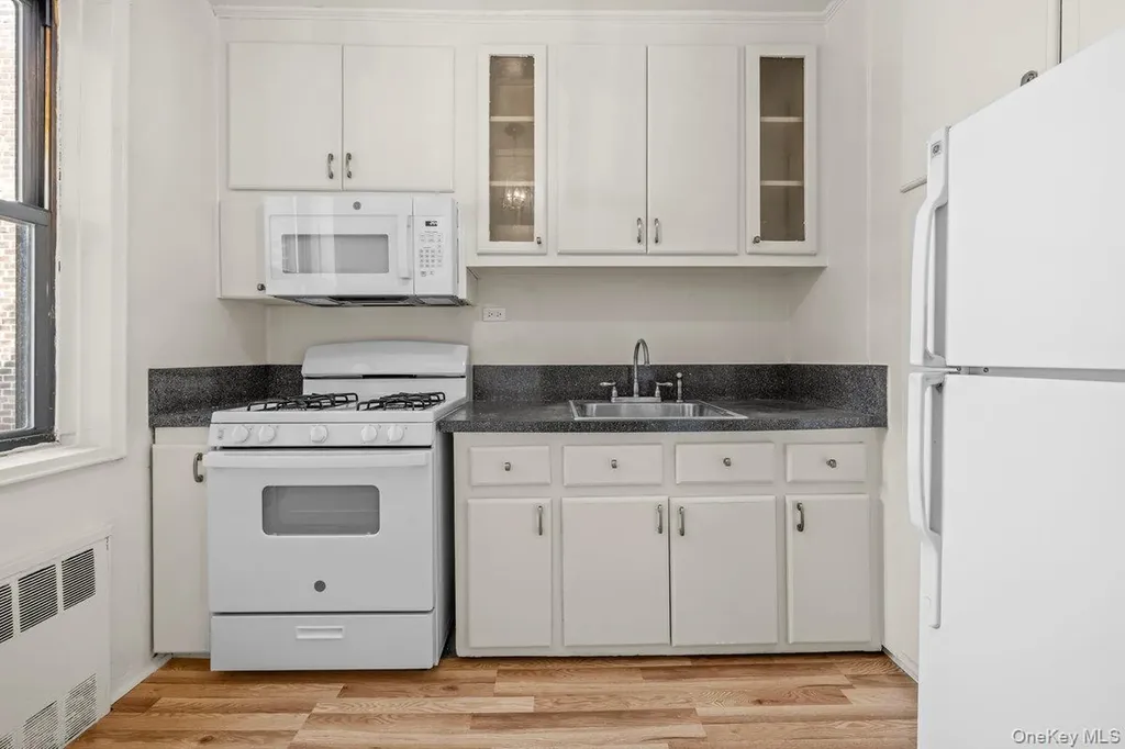 3601 Johnson Avenue Bronx NY 10463
