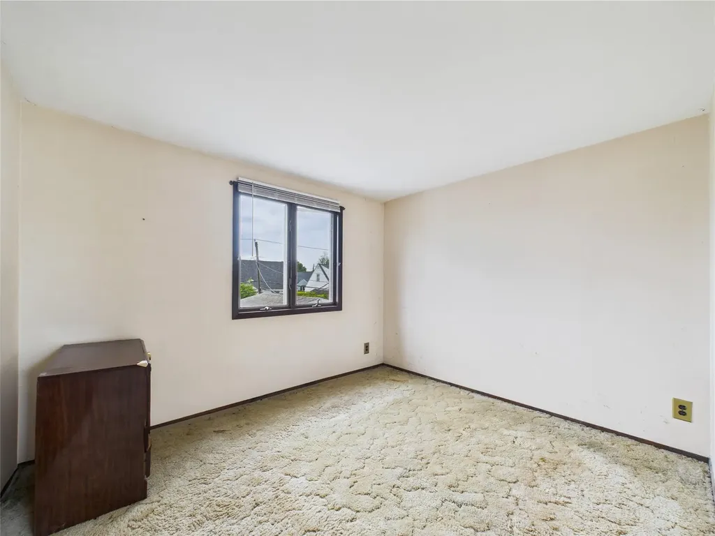 2 Gables Drive Hicksville NY 11801
