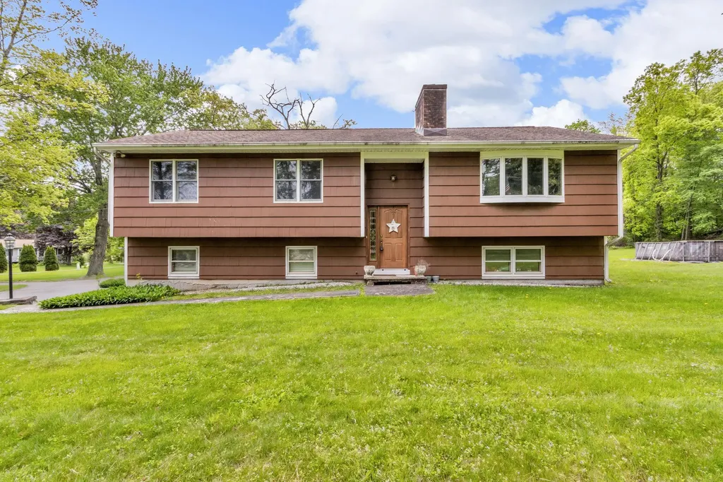 122 Minor Road Brewster NY 10509