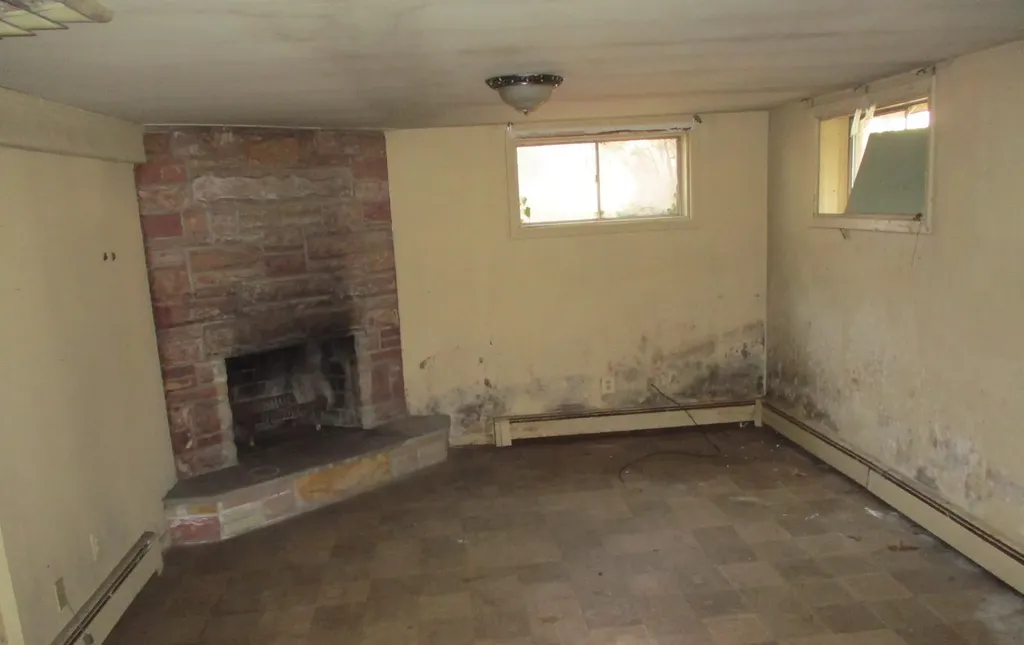 7 Gillette Avenue Patchogue NY 11772