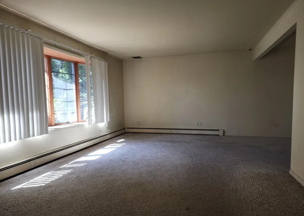7 Gillette Avenue Patchogue NY 11772