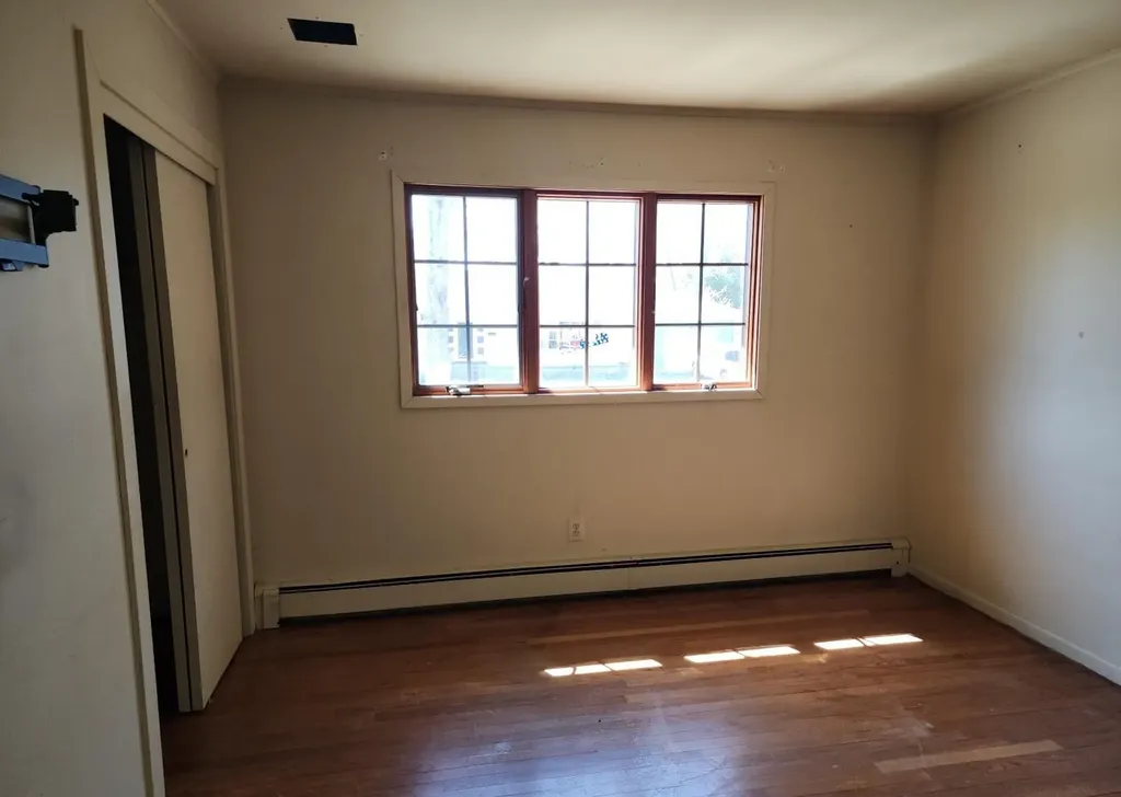 7 Gillette Avenue Patchogue NY 11772