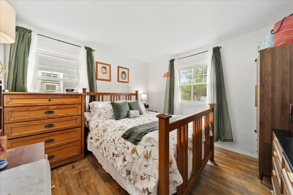 164 N Prospect Avenue Patchogue NY 11772