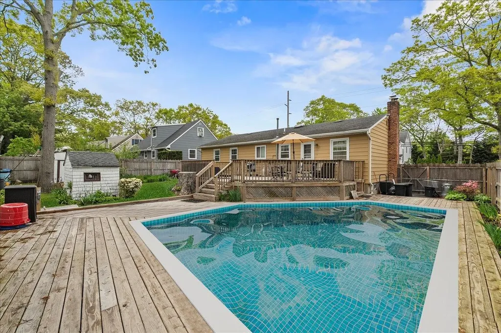 164 N Prospect Avenue Patchogue NY 11772