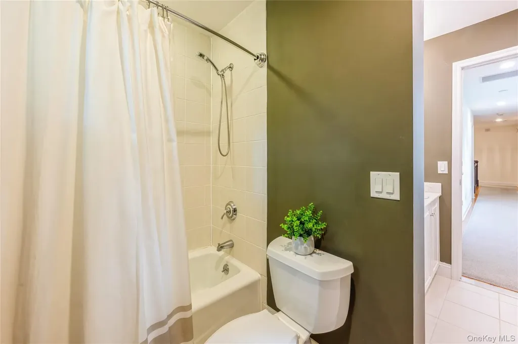 125 Hawkes Avenue Ossining NY 10562