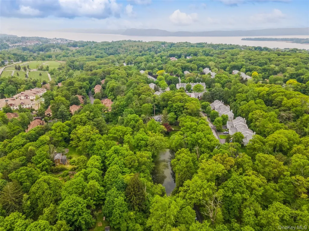 125 Hawkes Avenue Ossining NY 10562