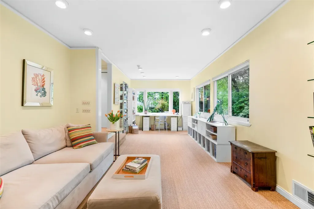 11 Devon Road Larchmont NY 10538