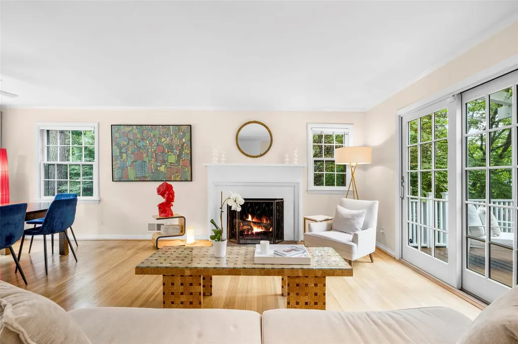 11 Devon Road Larchmont NY 10538