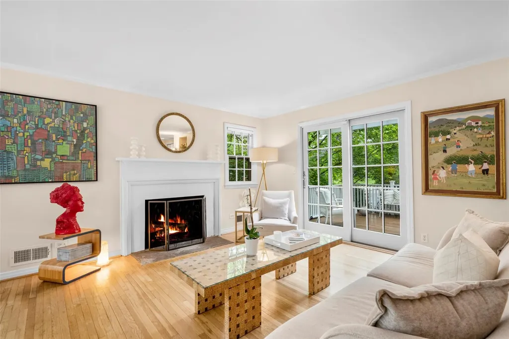 11 Devon Road Larchmont NY 10538