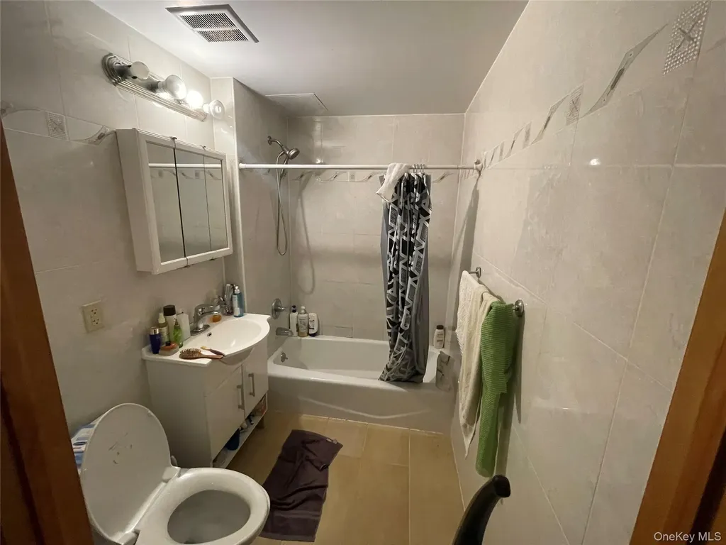 63-14 Queens Boulevard Woodside NY 11377