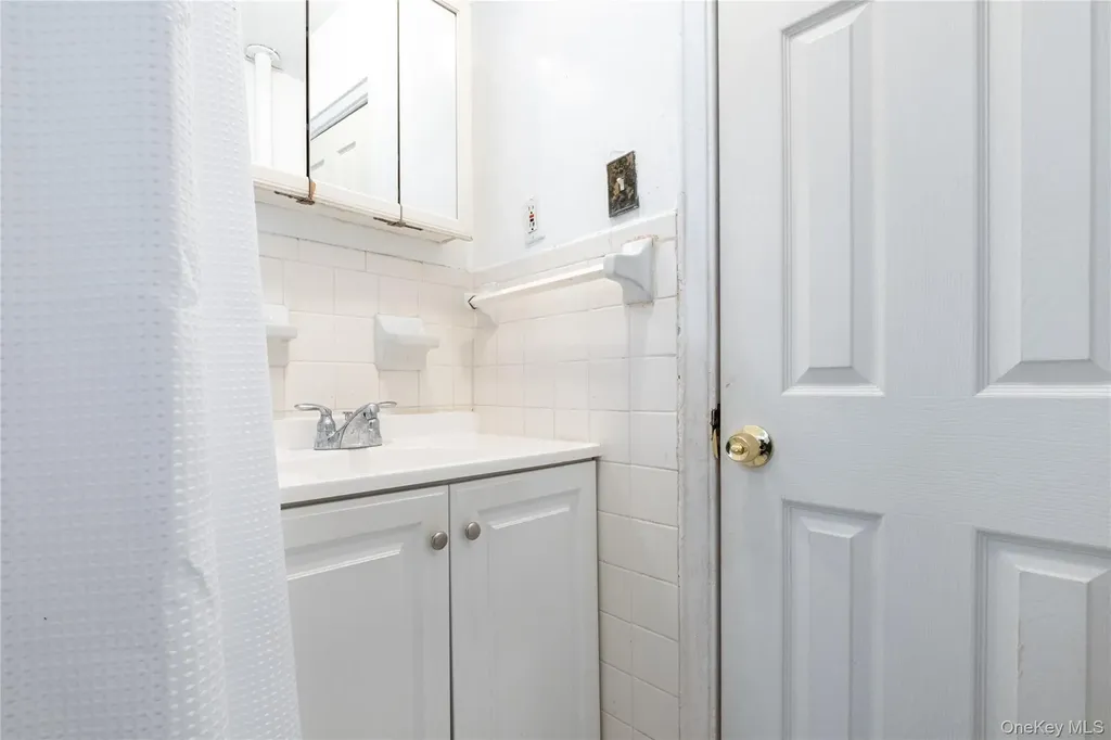 760 Brady Avenue Bronx NY 10462