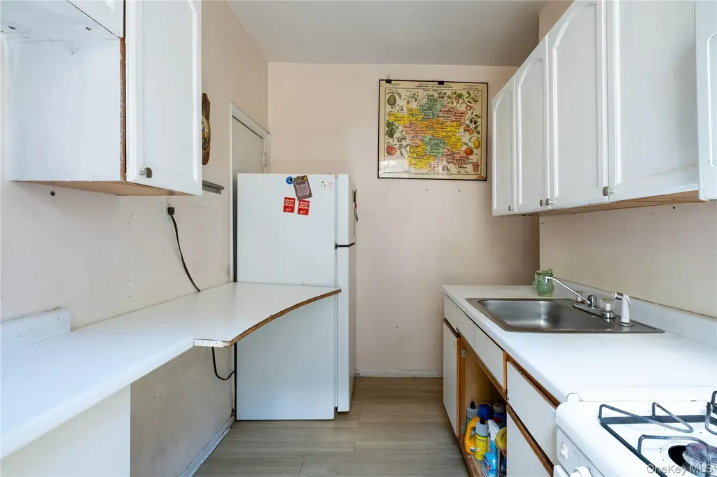 760 Brady Avenue Bronx NY 10462