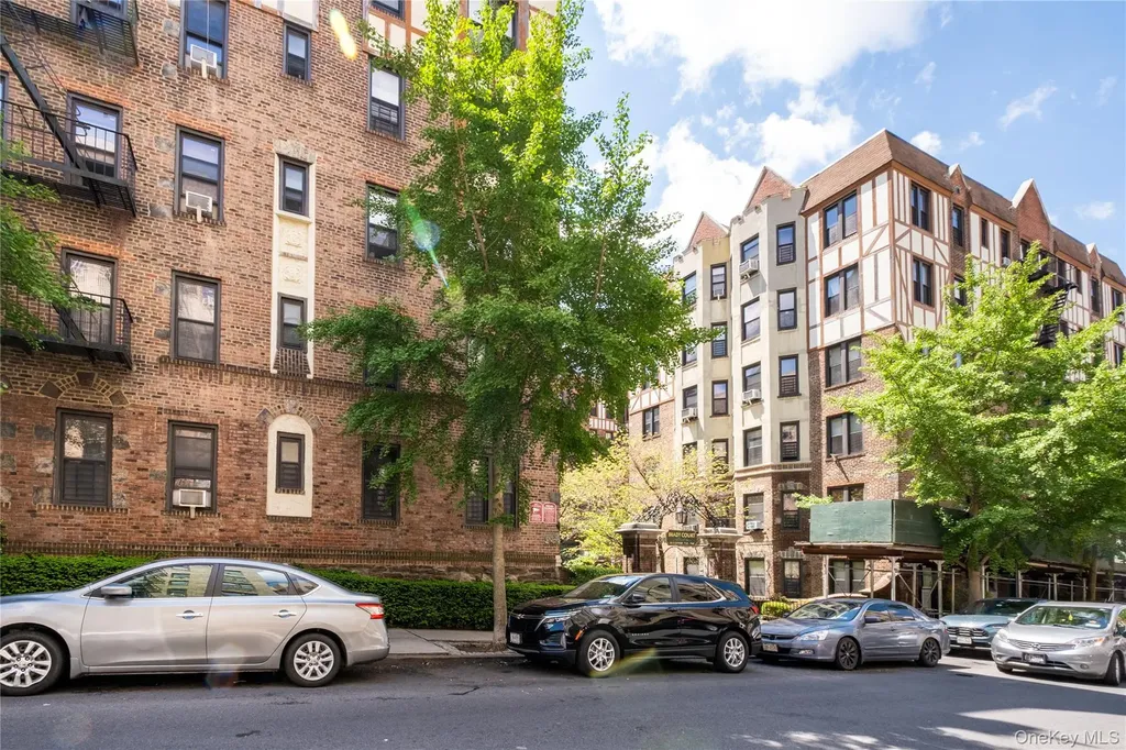 760 Brady Avenue Bronx NY 10462