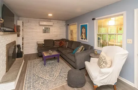 14 Woodland Drive New Paltz NY 12561