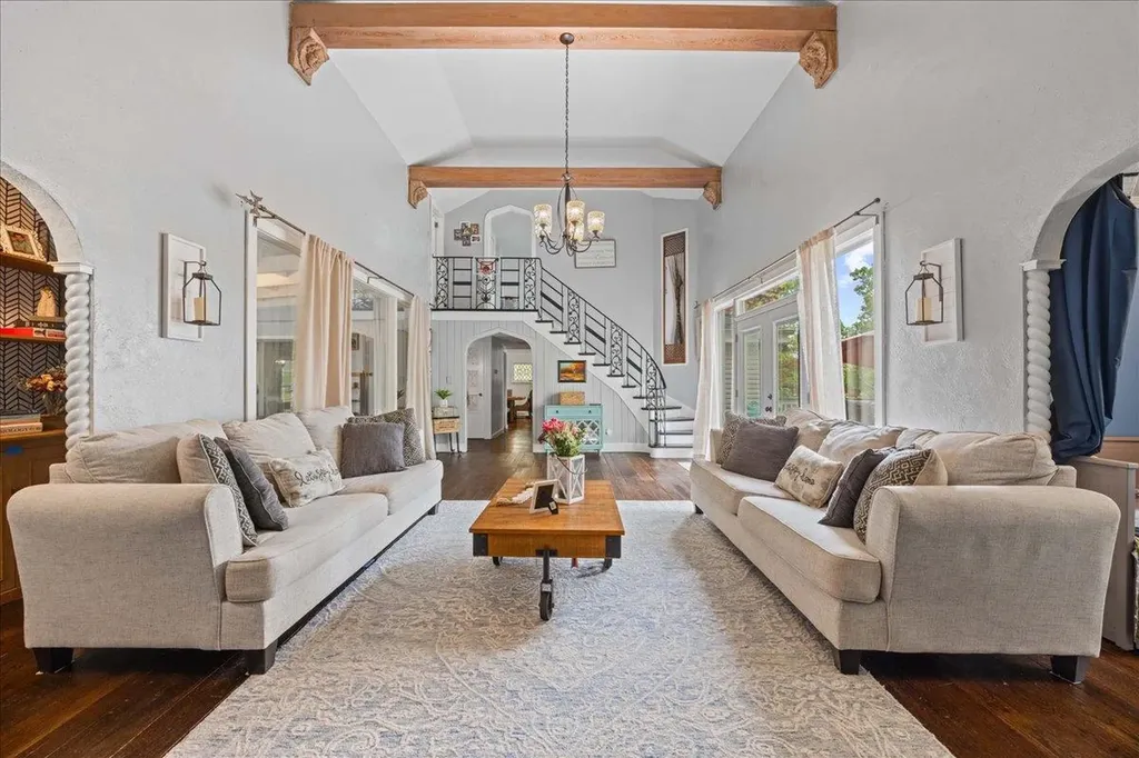 309 Maple Avenue New Windsor NY 12553