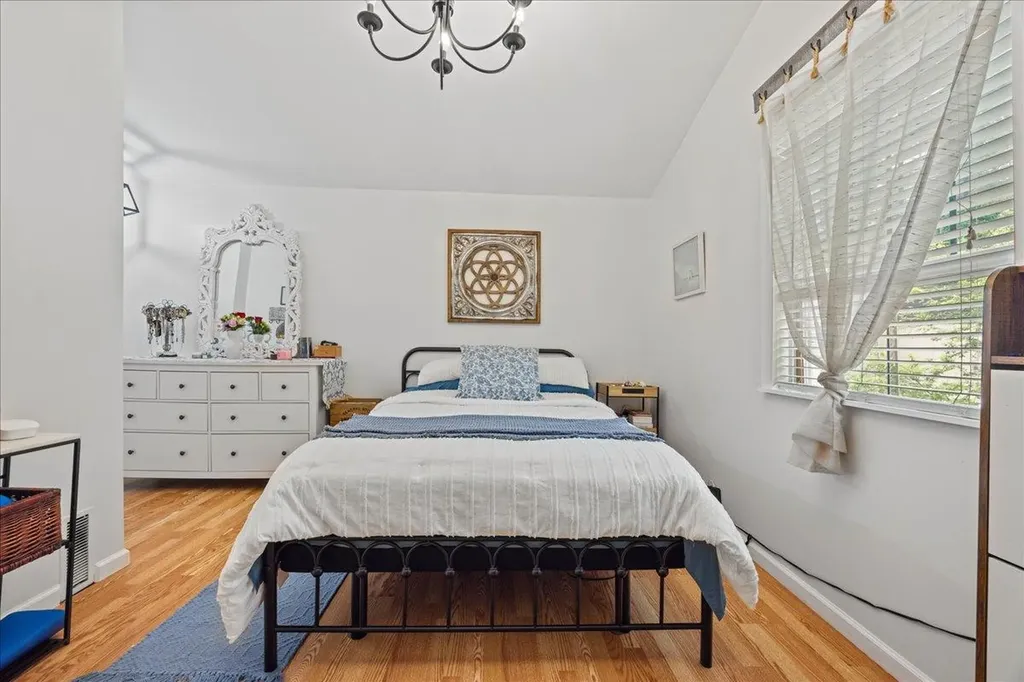 309 Maple Avenue New Windsor NY 12553