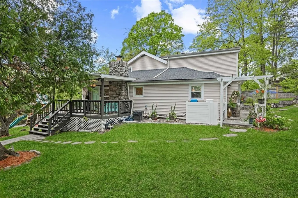 309 Maple Avenue New Windsor NY 12553