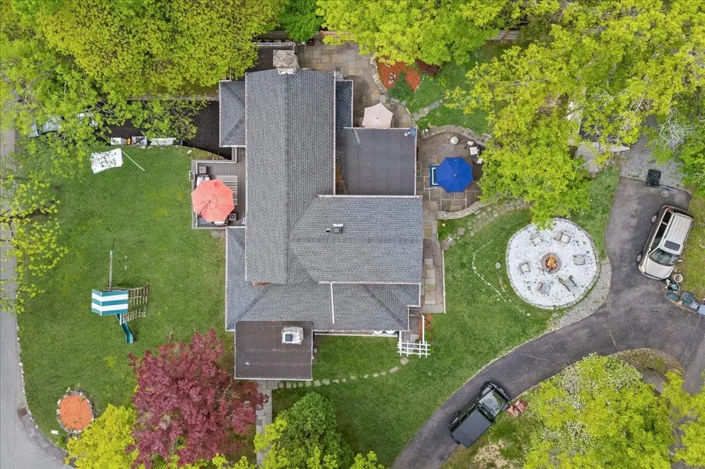 309 Maple Avenue New Windsor NY 12553