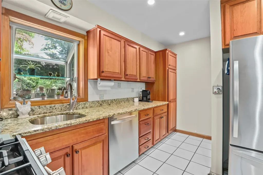 130 Putnam Road Garrison NY 10524