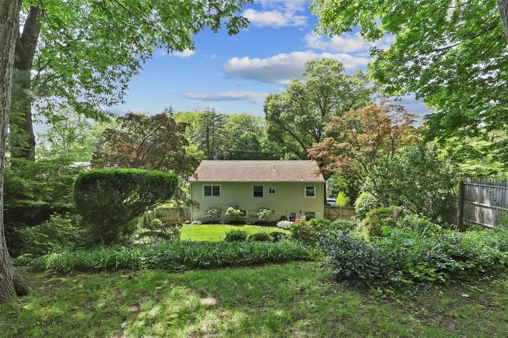 130 Putnam Road Garrison NY 10524