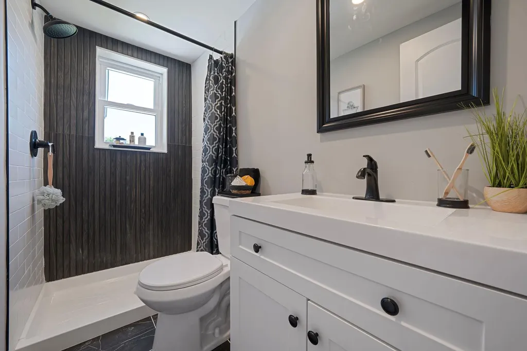 2546 Natta Boulevard Bellmore NY 11710