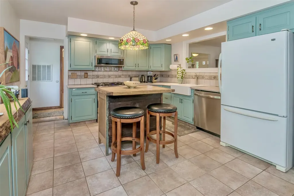 24 Overhill Lane Warwick NY 10990