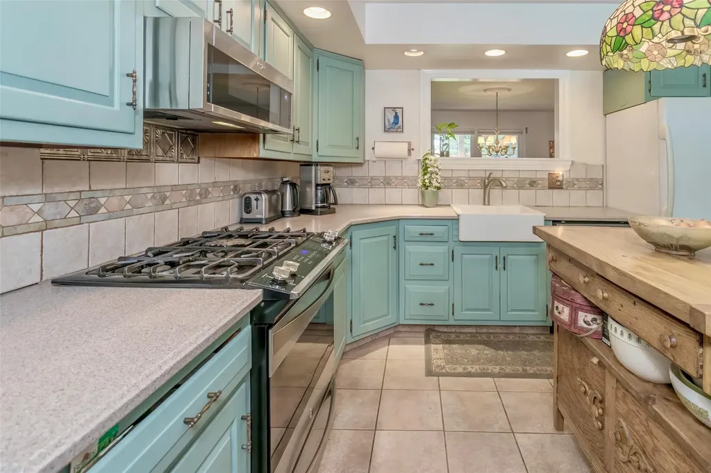 24 Overhill Lane Warwick NY 10990