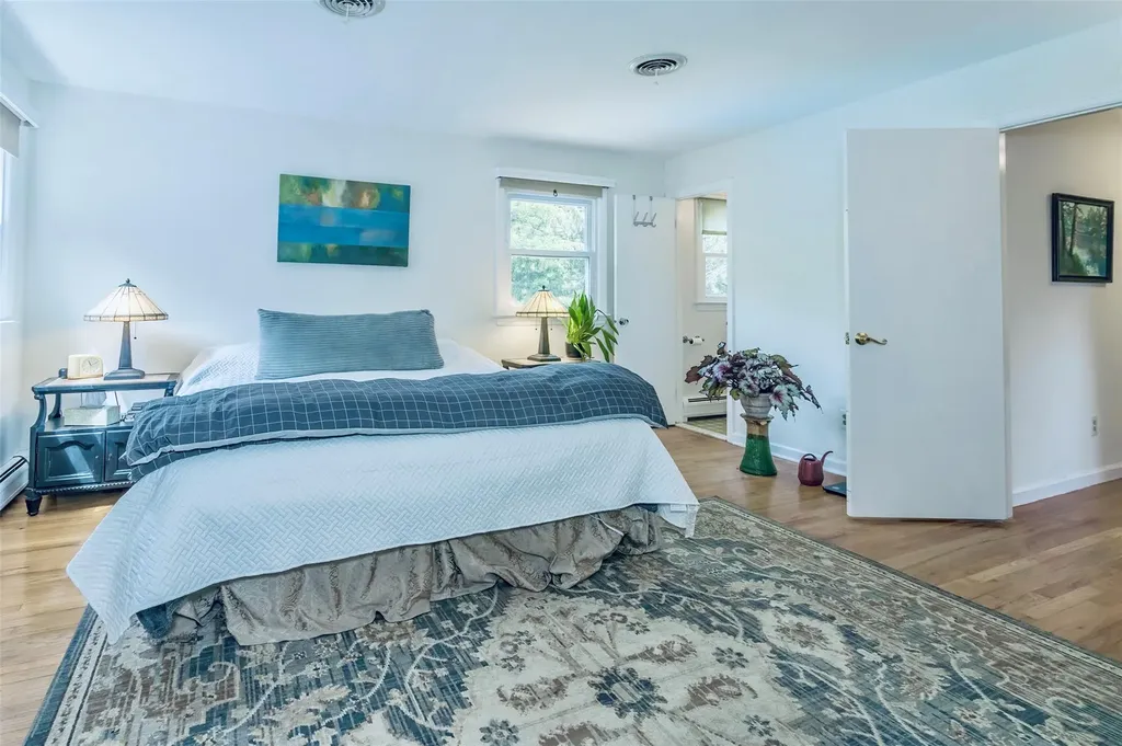 24 Overhill Lane Warwick NY 10990