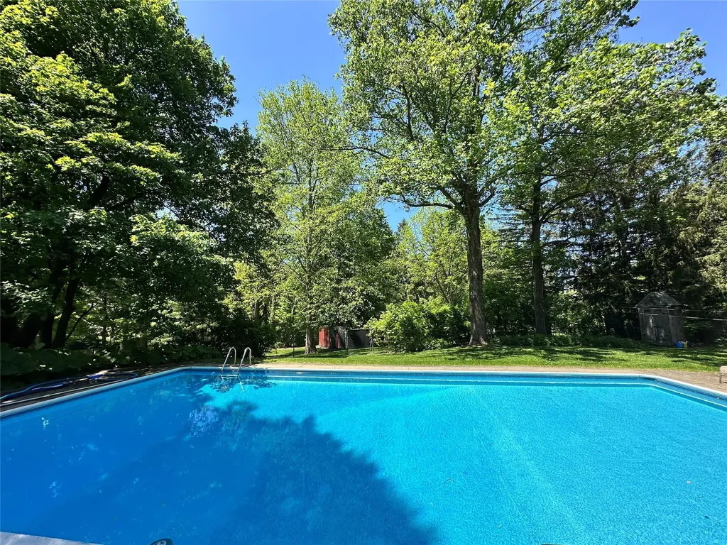 24 Overhill Lane Warwick NY 10990