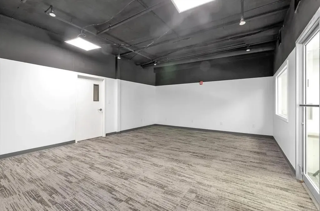 142-38 37th Avenue Flushing NY 11354