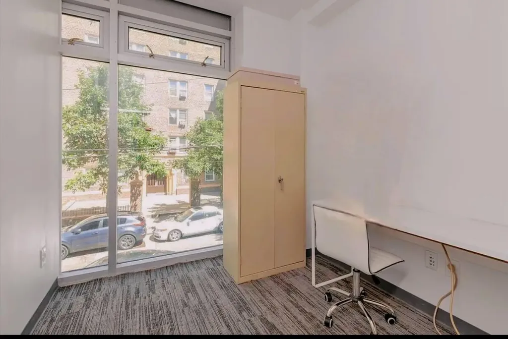 142-38 37th Avenue Flushing NY 11354