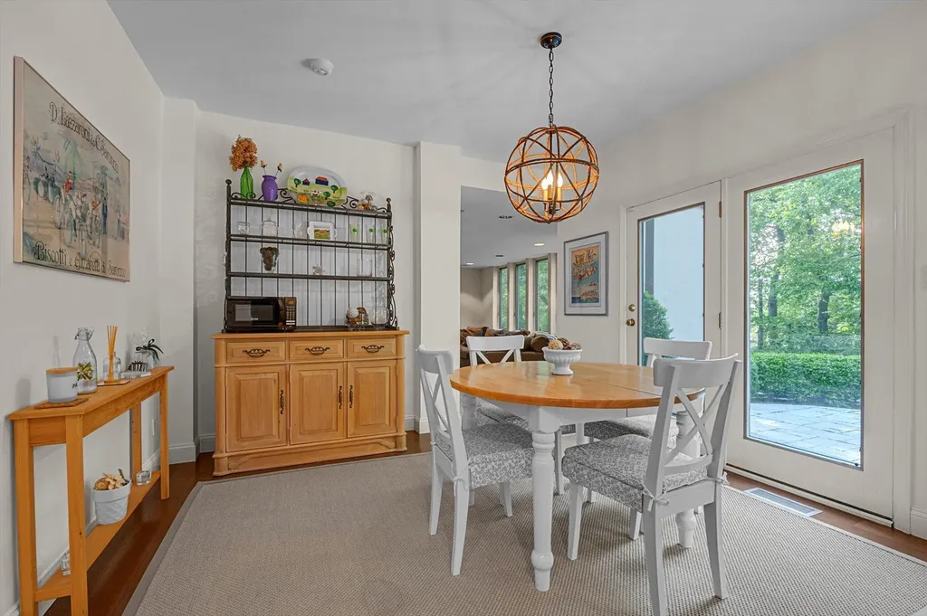 1 Wensley Drive Great Neck NY 11021