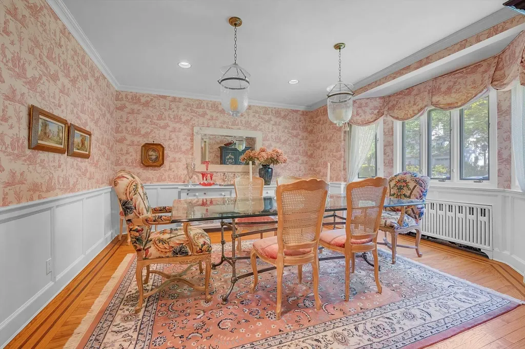 1 Wensley Drive Great Neck NY 11021