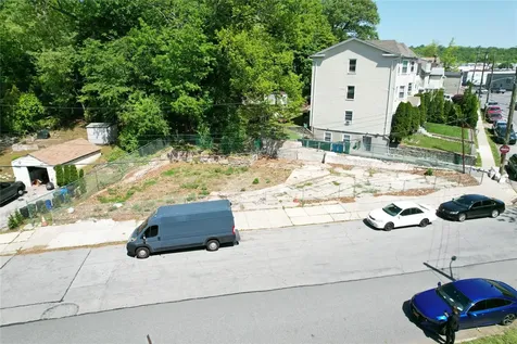 1 Lemke Place New Rochelle NY 10801