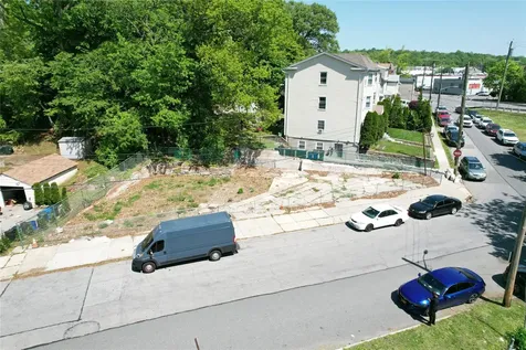 1 Lemke Place New Rochelle NY 10801
