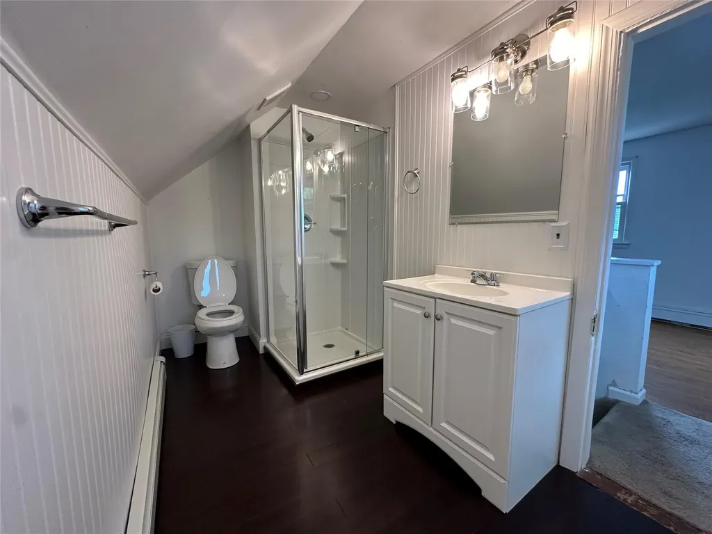 143 Church Avenue Islip NY 11751