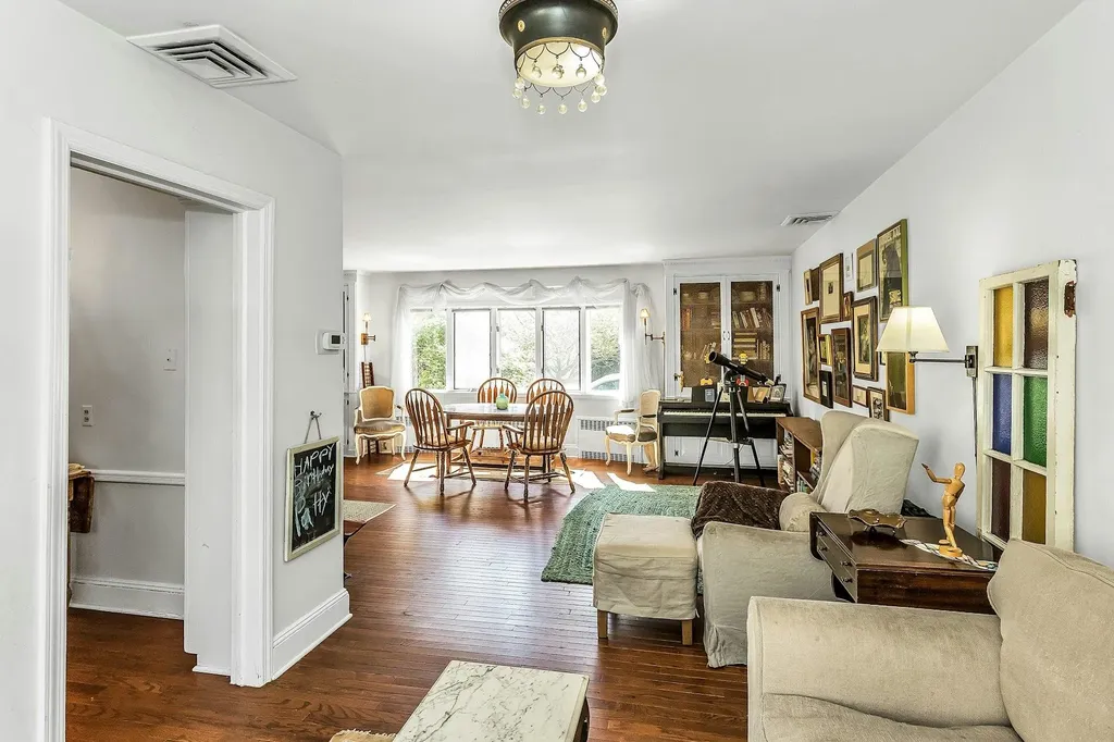 140 Mitchell Avenue Long Beach NY 11561