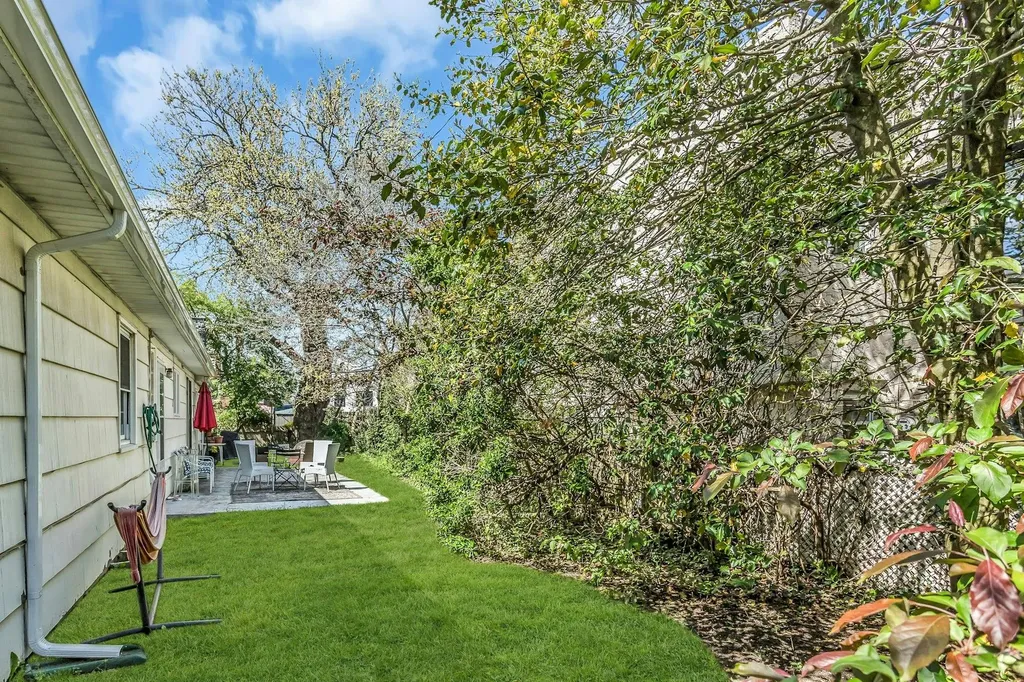 140 Mitchell Avenue Long Beach NY 11561