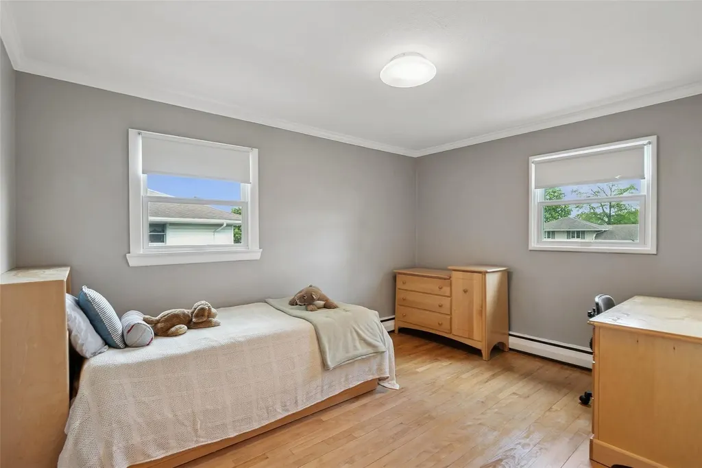 6 Daisy Lane Commack NY 11725