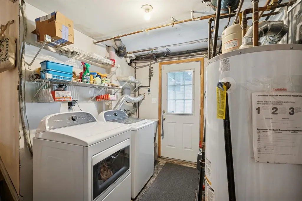 6 Daisy Lane Commack NY 11725