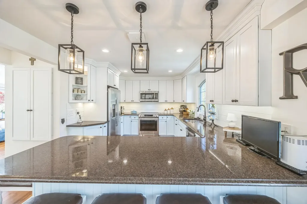 26 Forte Avenue Old Bethpage NY 11804