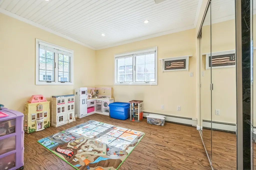 26 Forte Avenue Old Bethpage NY 11804