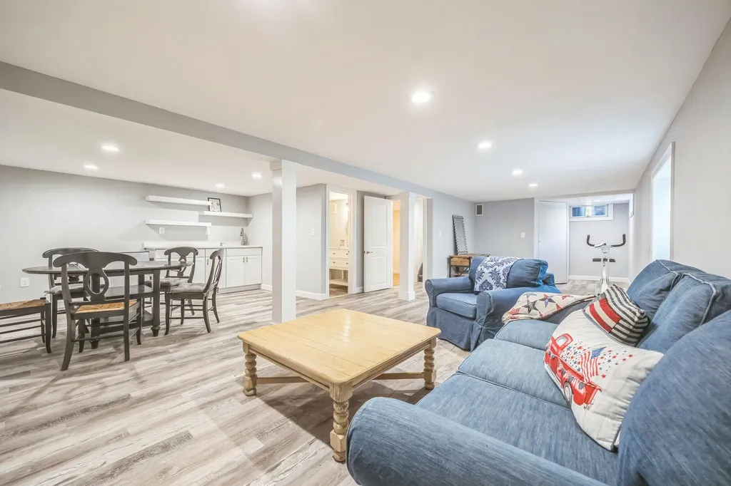 26 Forte Avenue Old Bethpage NY 11804